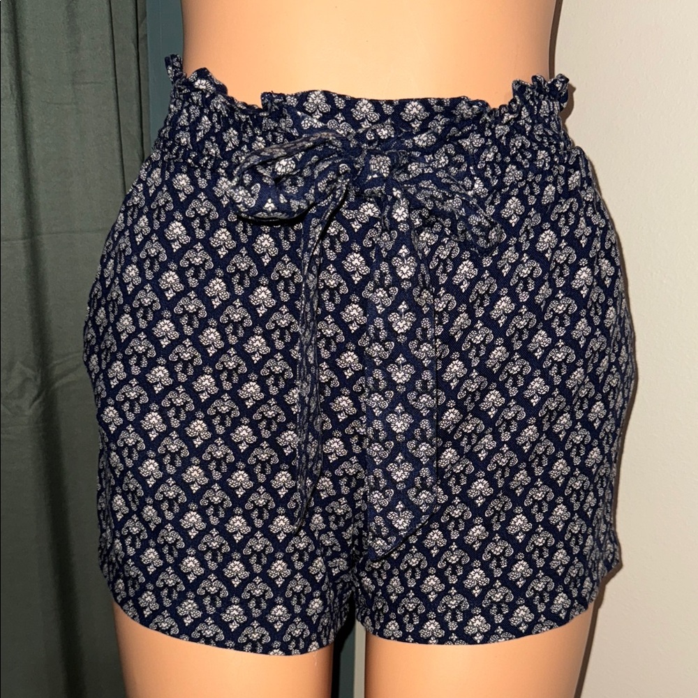 Hollister Navy and White Patterned High Waist Shorts